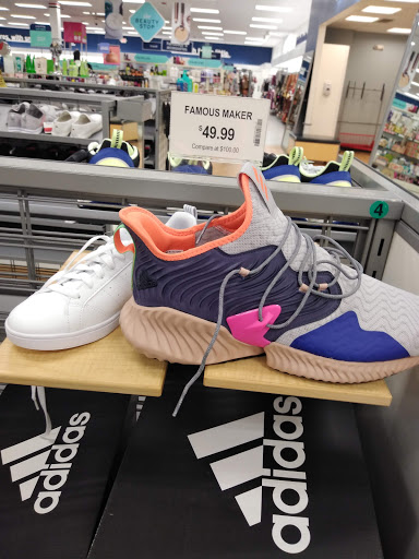 Department Store «Marshalls and HomeGoods», reviews and photos, 5245 Monroe St, Toledo, OH 43623, USA