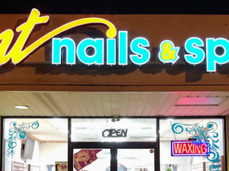 MT Nails Spa