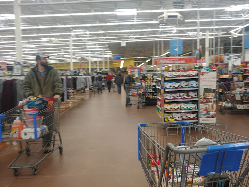 Department Store «Walmart Supercenter», reviews and photos, 1201 29th St SE, Watertown, SD 57201, USA
