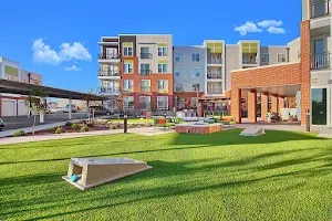 The Vue at Creve Coeur Apartments image