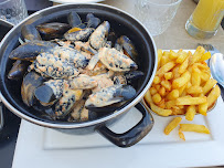 Plats et boissons du Restaurant de fruits de mer Le bistrot des pecheurs à La Rochelle - n°3