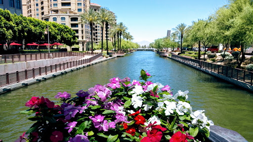 Shopping Mall «Scottsdale Waterfront», reviews and photos, 7135 E Camelback Rd #165, Scottsdale, AZ 85251, USA