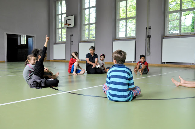Rezensionen über Schule Milchbuck in Zürich - Schule