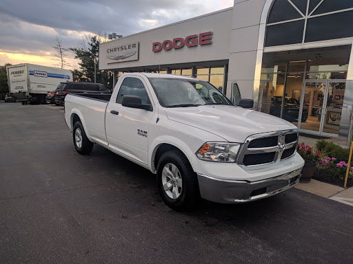 Dodge Dealer «Zimmer Chrysler Dodge Jeep Ram», reviews and photos, 1086 Burlington Pike, Florence, KY 41042, USA