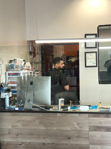 iSquad Repair (Oceanside) image