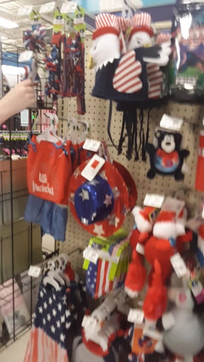 Pet Supply Store «PetSmart», reviews and photos, 6019 Wade Hampton Blvd, Taylors, SC 29687, USA