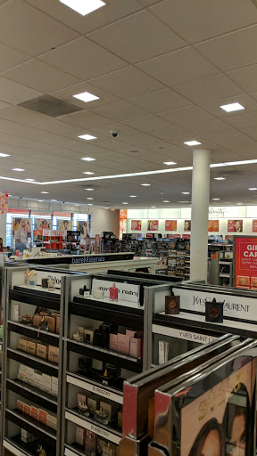 Hair Salon «Ulta Beauty», reviews and photos, 3502 Metro Dr Suite 100, Council Bluffs, IA 51501, USA