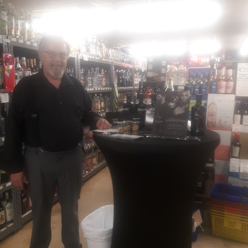 Liquor Store «Grafton Liquors Inc», reviews and photos, 77 Worcester St, North Grafton, MA 01536, USA