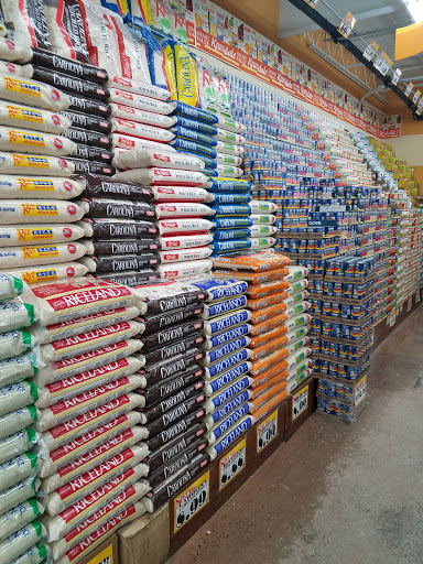 Grocery Store «C-Town Supermarkets», reviews and photos, 160 Colony St, Meriden, CT 06451, USA