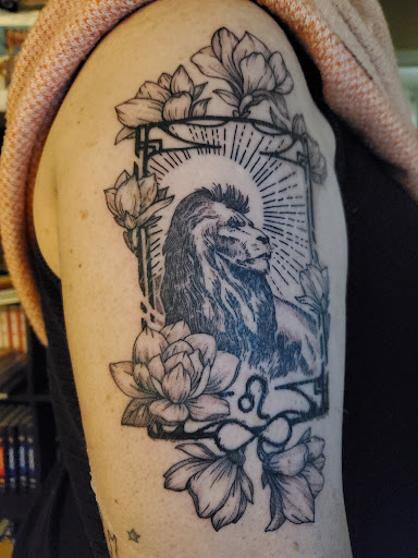 Explore pittsburgh steelers tattoo ideas, creative tattoo ideas in Tea, available at Red Arbor Tattoo