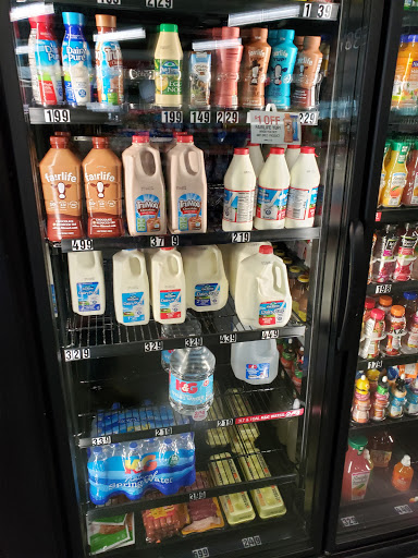 Convenience Store «Kum & Go», reviews and photos, 1605 E Kearney St, Springfield, MO 65803, USA