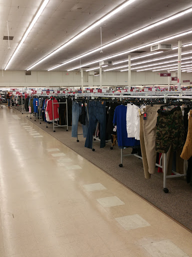 Clothing Store «Burlington Coat Factory», reviews and photos, 2035 S Robert St, West St Paul, MN 55118, USA