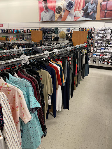 Department Store «T.J. Maxx», reviews and photos, 2150 N. Bellflower Blvd, Long Beach, CA 90815, USA
