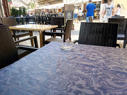 Información y opiniones sobre Restaurante Katogui Agora de Málaga