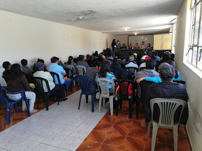 Opiniones de Cancha La Ondonada Rancho San Antonio Alto en Quito - Campo de fútbol