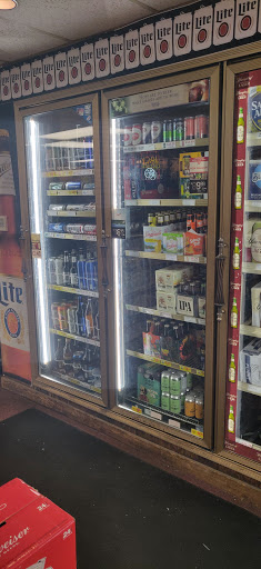 Liquor Store «Point Package Liquors», reviews and photos, 3030 E 10th St, Jeffersonville, IN 47130, USA