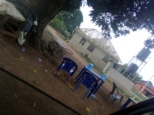 Mama Femo Restaurant And Bar Afuze, 4 Mama Femo lane off Eboreime street, Afuze - Auchi Road, Emai, Nigeria, Bar, state Edo