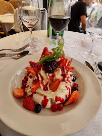 Panna cotta du Restaurant français L'Avenue à Paris - n°18