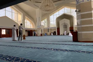 Al Rahma Mosque image