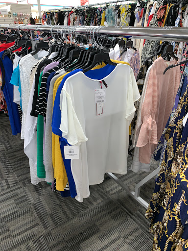 Clothing Store «Burlington Coat Factory», reviews and photos, 480 Boston Rd, Billerica, MA 01821, USA