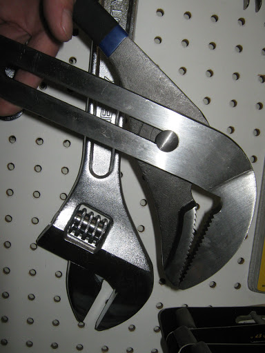 Hardware Store «Overland Hardware Co», reviews and photos, 2520 Woodson Rd, Overland, MO 63114, USA