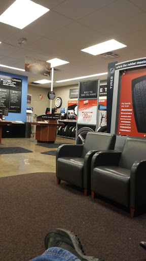 Tire Shop «Firestone Complete Auto Care», reviews and photos, 1201 9th St E, West Fargo, ND 58078, USA