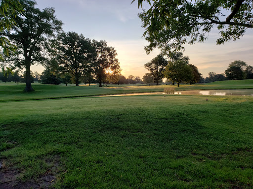 Golf Course «Cardinal Creek Golf Course», reviews and photos, 1192 Golf Course Rd, Scott AFB, IL 62225, USA