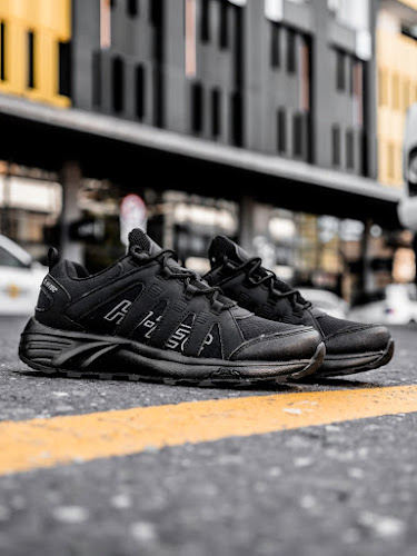 Footgear Cape Town CBD - Shoe store