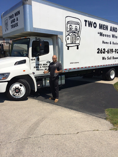Moving and Storage Service «Two Men and a Truck», reviews and photos, 7886 Washington Ave, Racine, WI 53406, USA