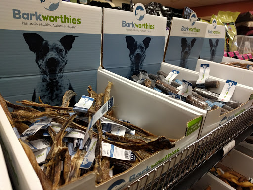 Pet Supply Store «EarthWise Pet Supply», reviews and photos, 7316 Yankee Rd, Liberty Township, OH 45044, USA