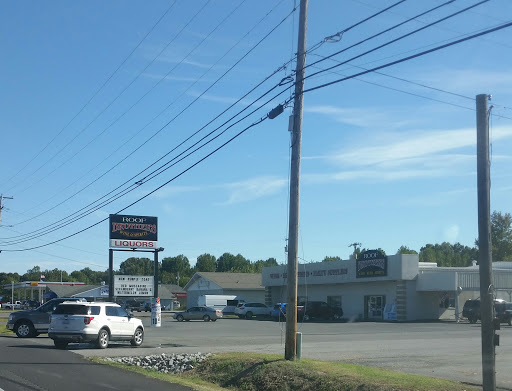 Liquor Store «Roof Brothers Wine & Spirits», reviews and photos, 4033 Clarks River Rd, Paducah, KY 42003, USA