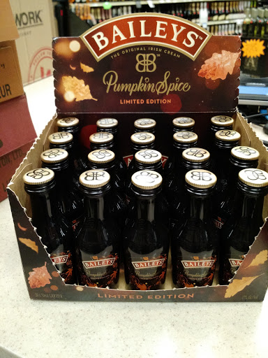 Liquor Store «Burlington Wine and Spirits», reviews and photos, 43 Middlesex Turnpike, Burlington, MA 01803, USA