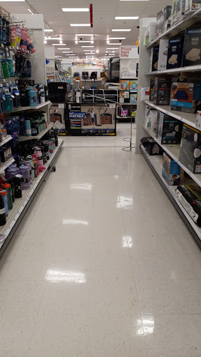 Department Store «Target», reviews and photos, 160 N Research Pl, Central Islip, NY 11722, USA