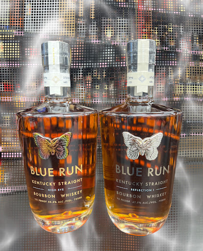 Liquor Store «Arcadia Foremost Liquors», reviews and photos, 3301 W North Ave, Chicago, IL 60647, USA