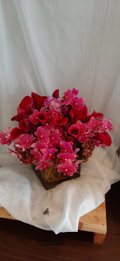 Florist «Urban Florist», reviews and photos, 5310 W 8th St, Los Angeles, CA 90036, USA