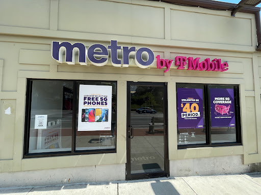 Cell Phone Store «MetroPCS Sheppard Electronics», reviews and photos, 4841 Belair Rd, Baltimore, MD 21206, USA