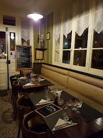 Atmosphère du Restaurant Le Petit Cèdre à Vulaines-sur-Seine - n°3