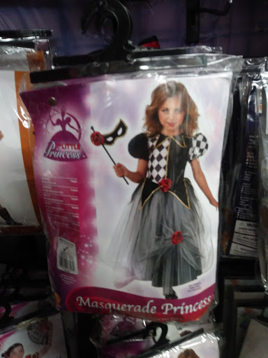 Gift Shop «Aahs The Ultimate Gift Store», reviews and photos, 3223 Wilshire Blvd, Santa Monica, CA 90403, USA