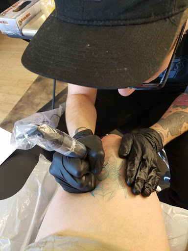 Tattoo Shop «4Points Body Gallery», reviews and photos, 4222 Nicollet Ave, Minneapolis, MN 55409, USA