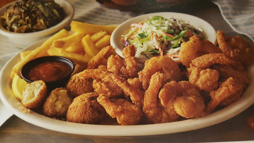 American Restaurant «Cracker Barrel Old Country Store», reviews and photos, 5100 Tiedeman Rd, Brooklyn, OH 44144, USA