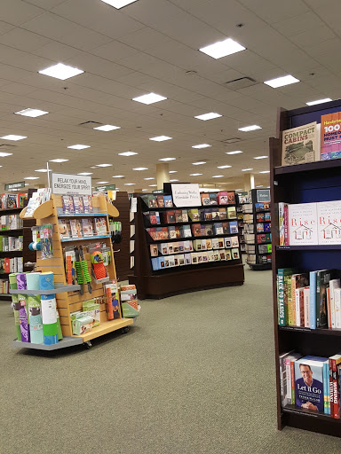 Book Store «Barnes & Noble», reviews and photos, 113 W County Center, Des Peres, MO 63131, USA