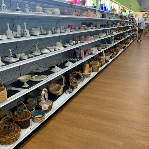 Thrift Store «Good Stuff Thrift», reviews and photos, 543 Lincoln Hwy, Fairless Hills, PA 19030, USA