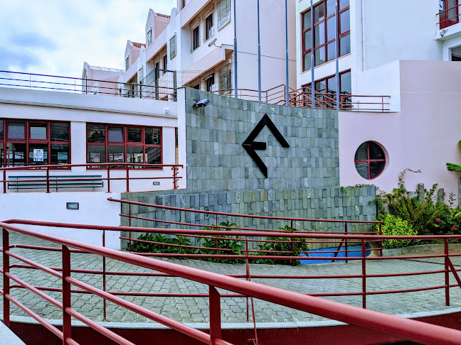 Avaliações doEscola da APEL em Funchal - Escola