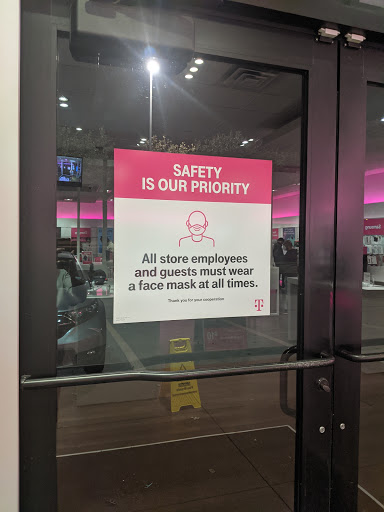 Cell Phone Store «T-Mobile», reviews and photos, 8910 TX-121, McKinney, TX 75070, USA