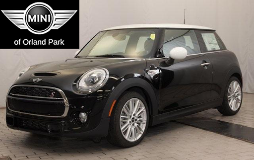 Car Dealer «MINI of Orland Park», reviews and photos, 11030 W 159th St, Orland Park, IL 60467, USA