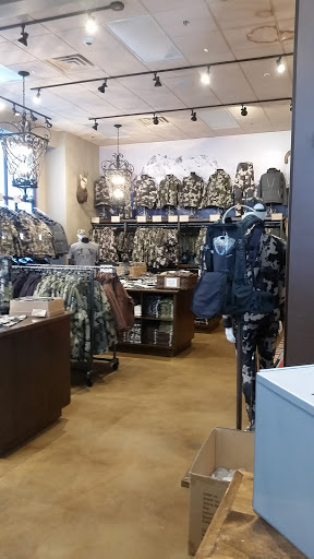 Outdoor Sports Store «KUIU», reviews and photos, 1920 N Lincoln St #101, Dixon, CA 95620, USA