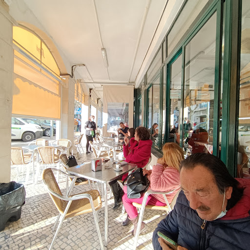 Avenida no Sesimbra, Setúbal