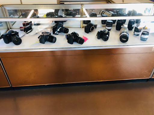 Pawn Shop «Roswell Pawn & Jewelry», reviews and photos, 615 Holcomb Bridge Rd, Roswell, GA 30076, USA