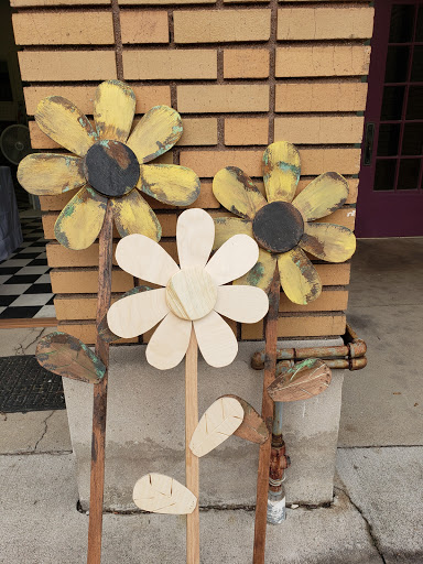 Furniture Store «drab to Fab Furnishings», reviews and photos, 209 S Main St, Winchester, IN 47394, USA