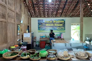 Pecel Madiun Mbah Rigan image